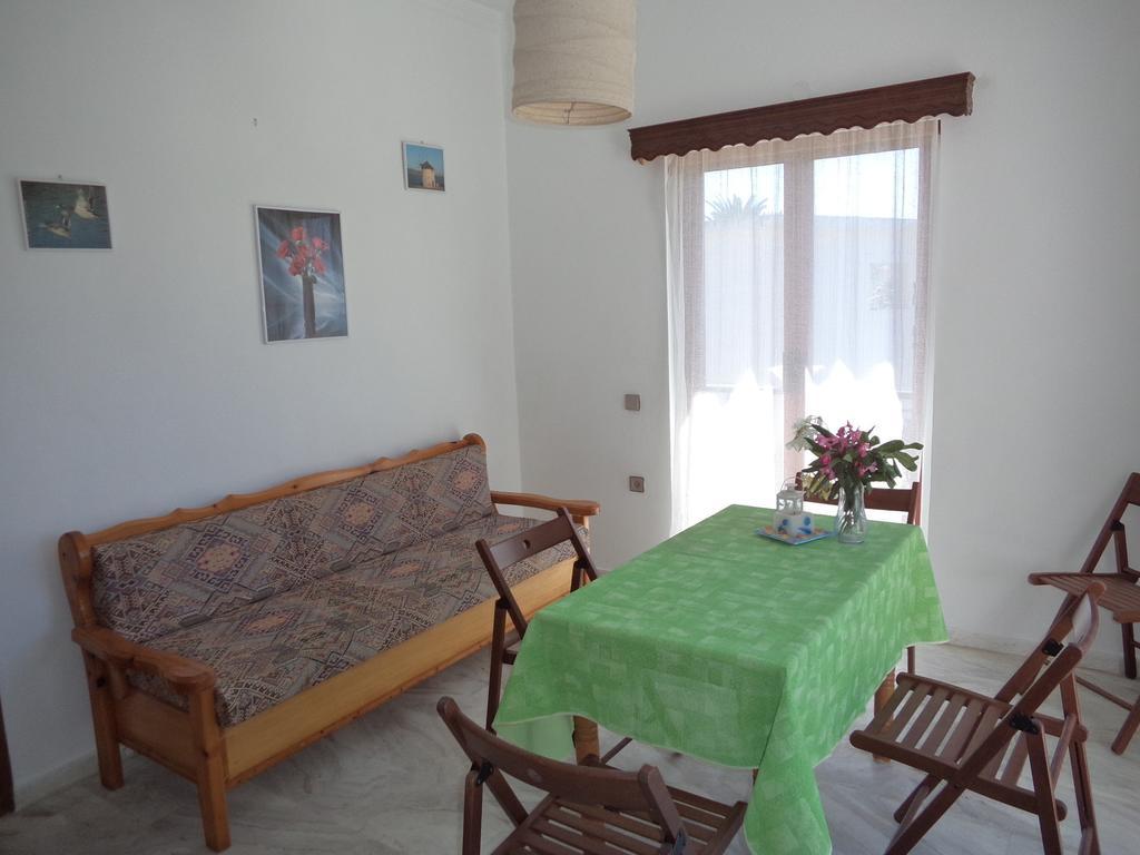 Lithakia  Renesis Studios חדר תמונה